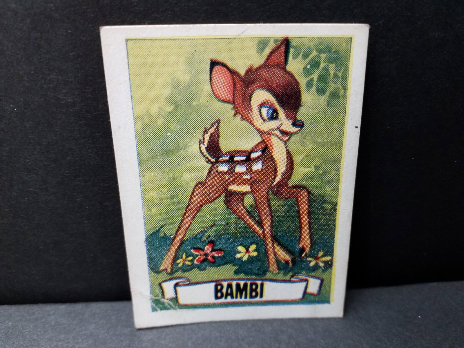 1955 Barratt Walt Disney Mickeys Sweet Cigarettes Card Bambi VG-VG+: Original Walt Disney Mickeys Sweet Cigarette card, Many original Tobacco and trade cards being added to this our current auction. Please continue to check back for recent arrivals.