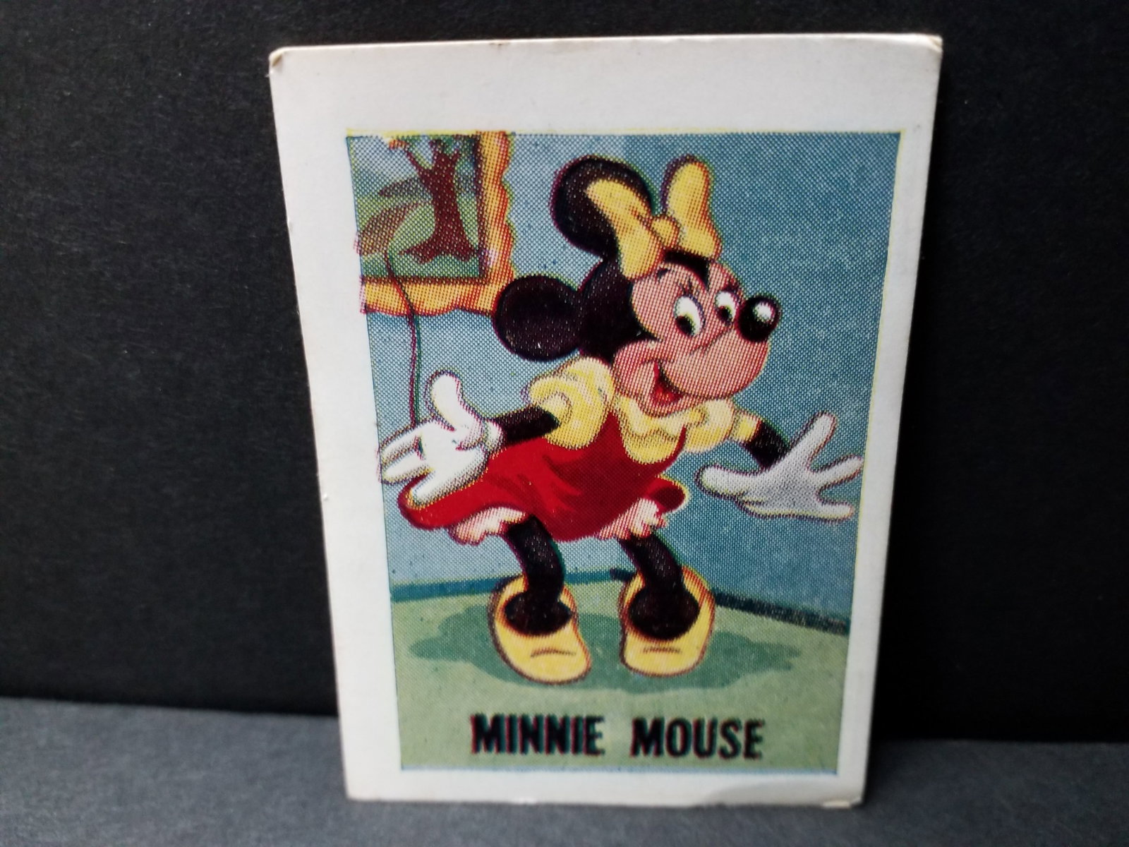 1955 Barratt Walt Disney Sweet Cigarettes Card Minnie Mouse VG-VG+ (1 of 2)