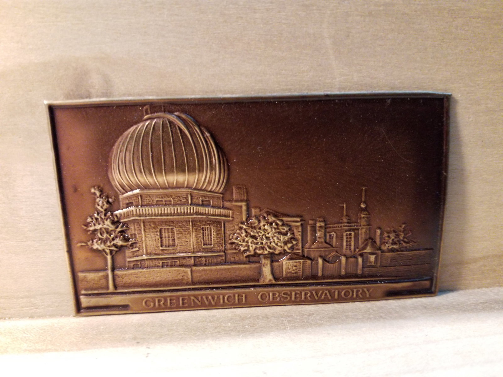 1934 Summit Tin Cigarette tobacco Cards Famous Buildings & Monuments Greenwich Observatory: An Early Unique Cigarette Tin Metal embossed Tobacco card. This antique metal card is stunning and a real eye catcher. Great Addition to your cigarette cards collection many others available.
