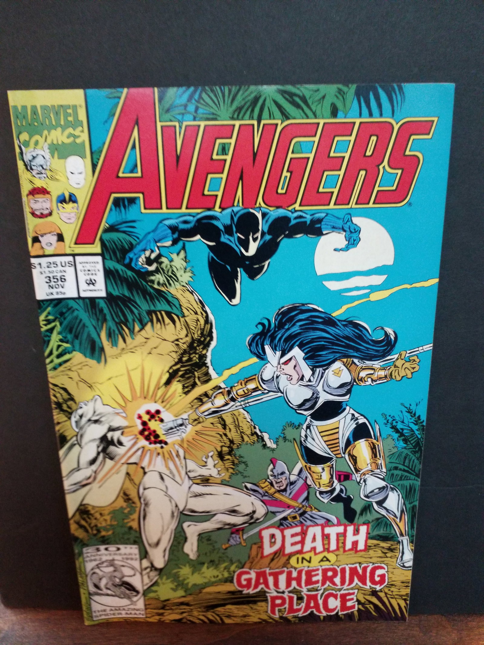 Marvel Avengers #356 comic book 1992 The Gatherers Saga Comic Book VF+: High Grade Comic book, Other comics available in our current sale. Most are in Exceptional condition.