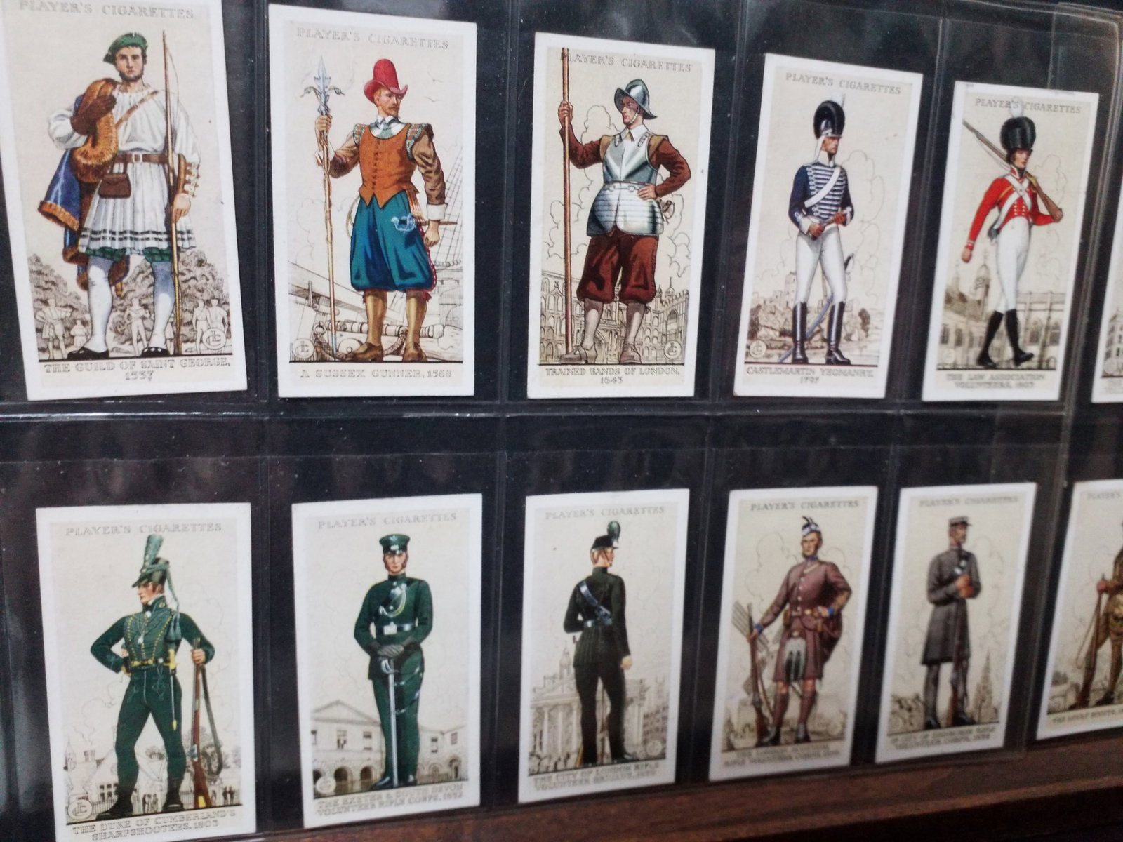 CIGARETTE CARD SET 1939 JOHN PLAYER & SONS UNIFORMS OF THE TERRITORIAL ARMY 50 TOBACCO CARD SET (1 of 4)