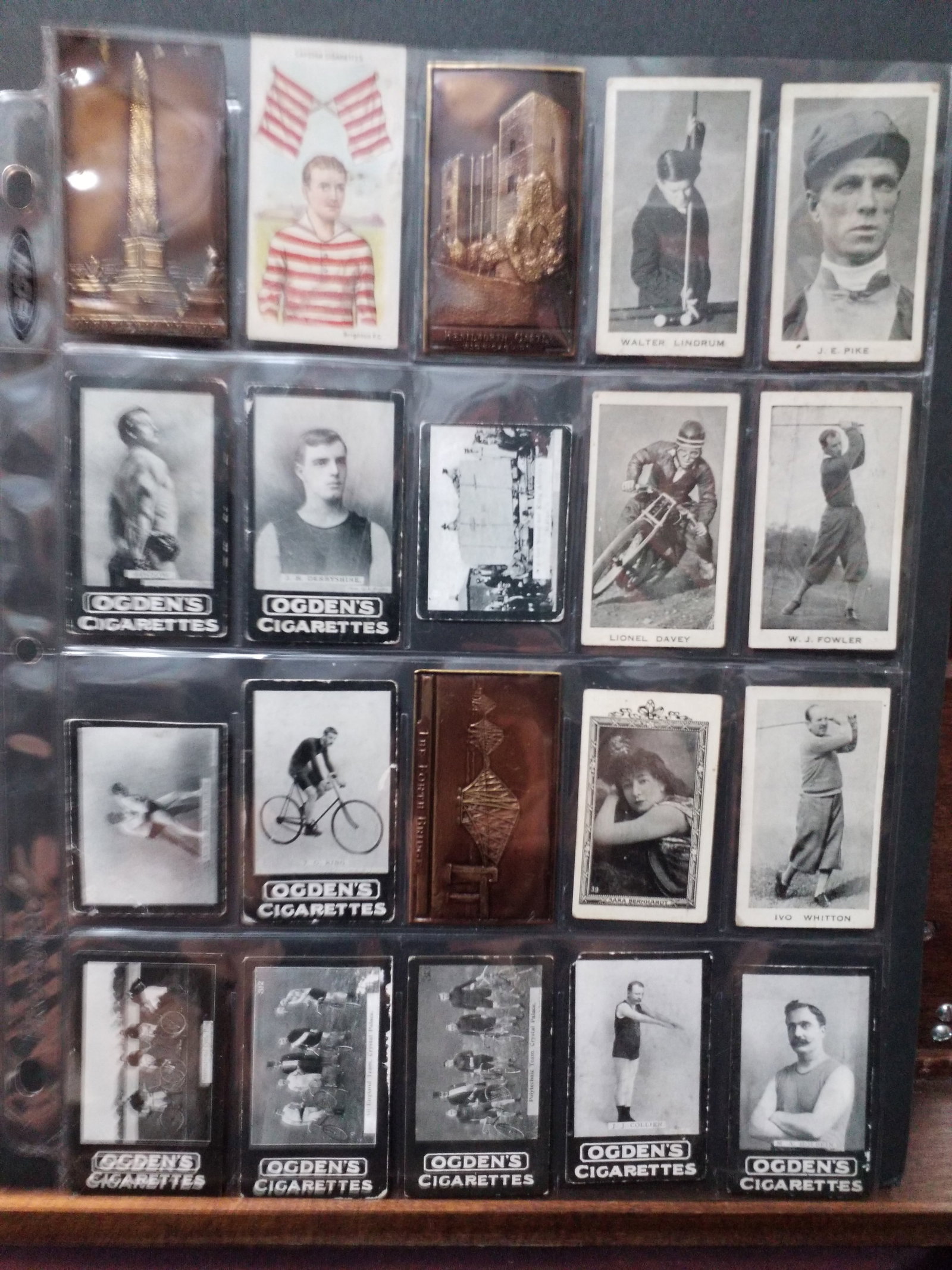 A Very Nice Unusual Collection of Late 20th Century Tobacco cards Sports Ogdens Golf Billiards tins (1 of 2)