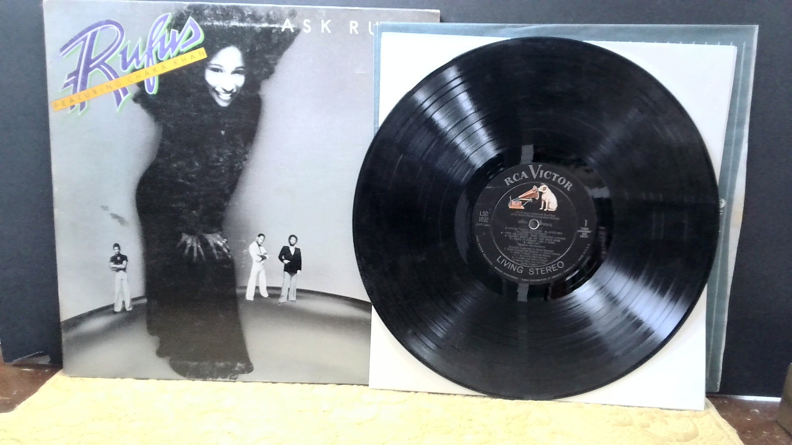 Rufus Featuring Chaka Khan Ask Rufus LP Vinyl ABC Records Gatefold 1977 VG LP: Nice Original sleeve and record, lp plays well, original sleeve, worn label,, a few scratches, still plays pretty well. . I have noted any surface scratches in the condition description. If there are 