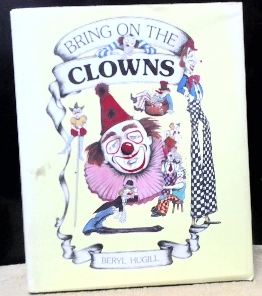 Bring On The Clowns By Beryl Hugill 1980 (1 of 14)
