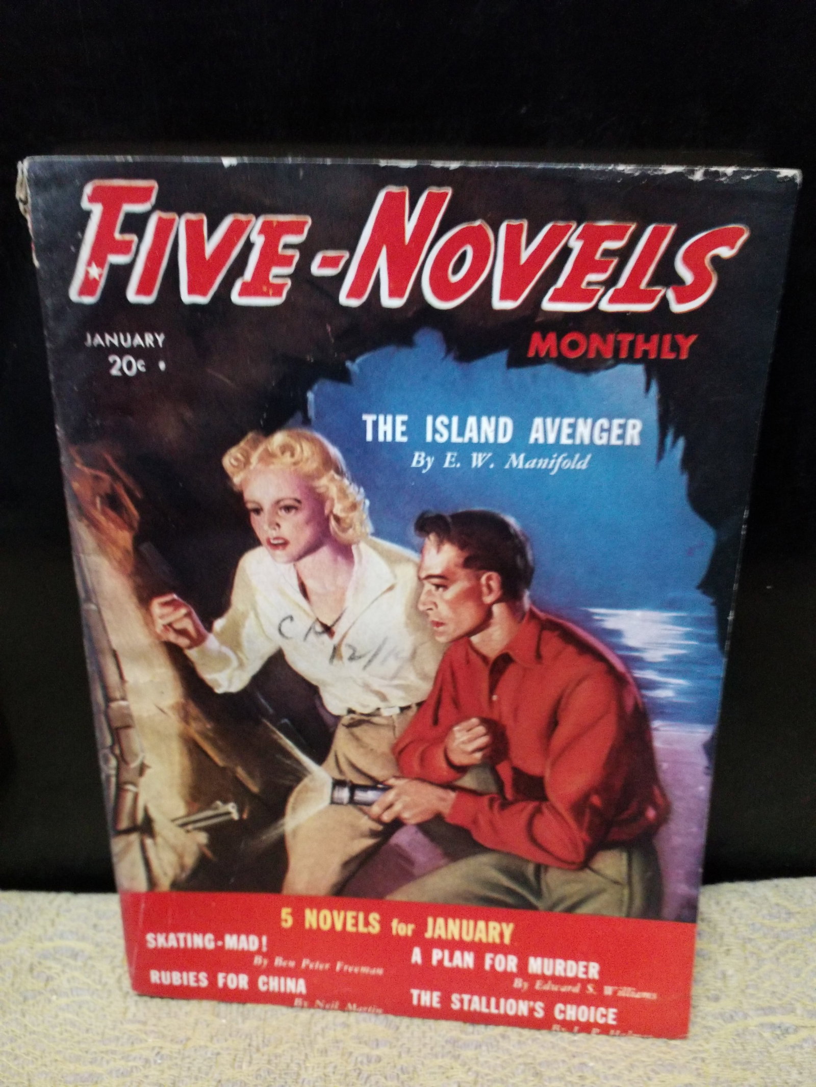 Five-Novels Monthly January 1940 (1 of 7)
