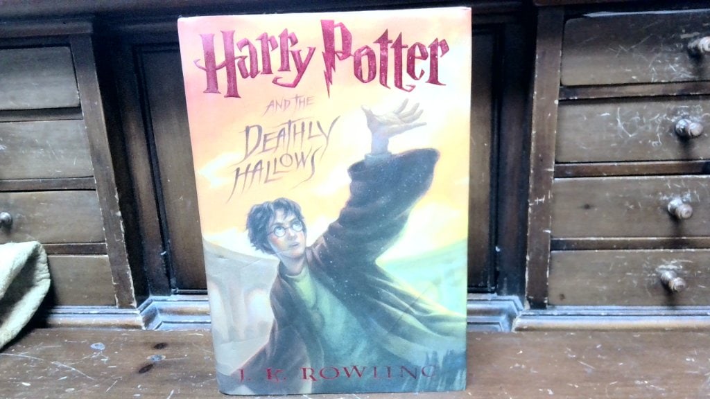 Harry Potter And The Deathly Hallows 1st Ed (1 of 3)