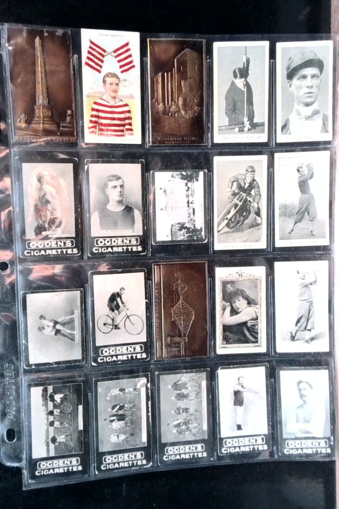 Ogden's Australian Sporting Celebrities Cards: Ogden's Cigarettes Australian Sporting Celebrities Trade Cards, B&W Illustrations, Protective Plastic Binder Pages.