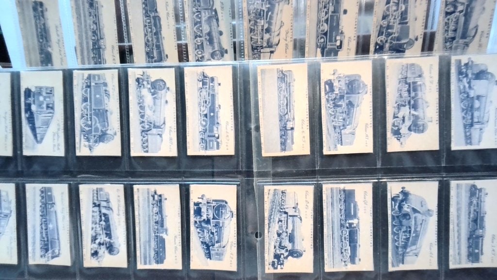 John Player & Sons Railway Locomotives Cards: John Player & Sons, Railway Locomotives Series, Monochrome Illustrations, Protective Plastic Binder Pages.
