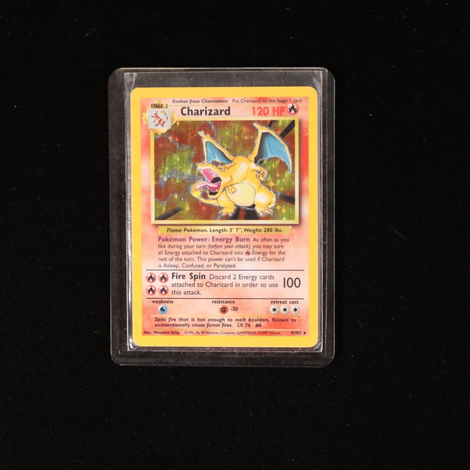 1999 Pokemon #4 Charizard Base Set Unlimited Holo (1 of 2)