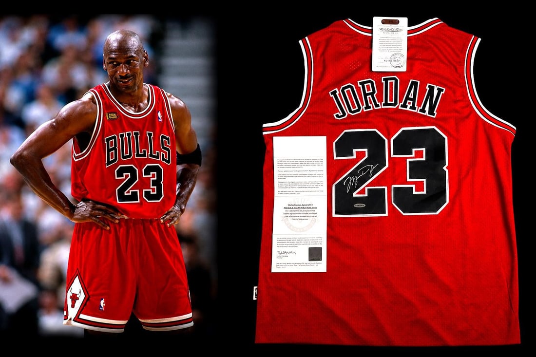 Michael Jordan Signed 97-98 NBA Finals Jersey (UD) (1 of 10)