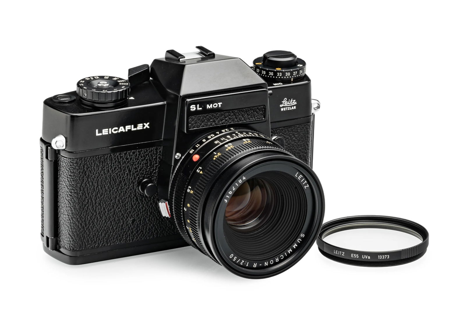 Leicaflex SL MOT black paint with Summicron-R 2/50mm (1 of 12)