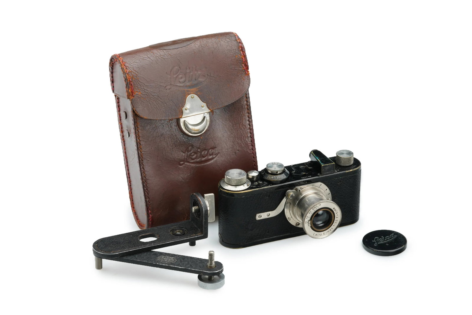 Leica I Mod. A Elmax: A remarkably well-preserved Leica Model A, manufactured in 1926, featuring the fixed Elmax 3.5/50mm lens. As the second optical variant of the Leica IA, the Elmax retains the original 5-element design