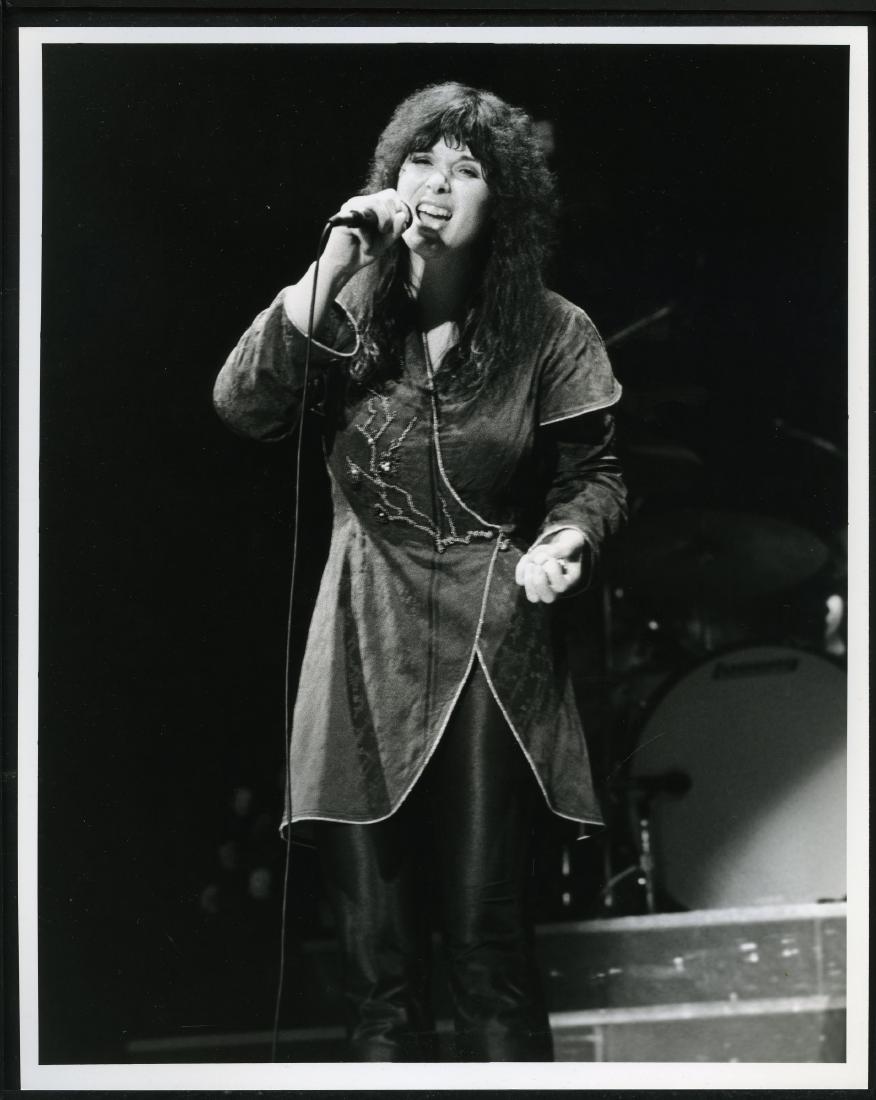 Ann Wilson of Heart by Joe Sia 8 x 10 Photo (1 of 2)