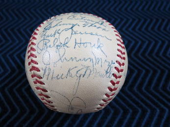 1951 New York Yankees Team Signed Baseball Mantle