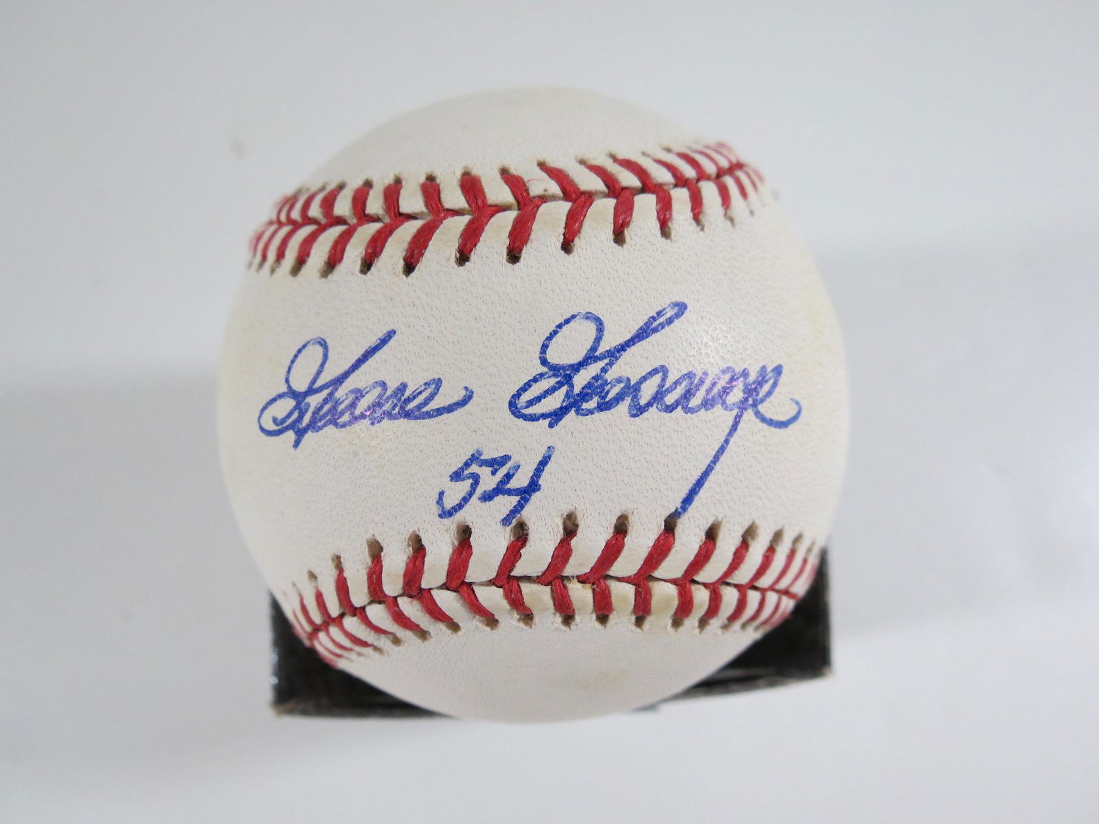 Goose Gossage Yankees Single Signed Baseball: Official Major League Selig Baseball signed on the sweet spot in mint ballpoint. Ball has some areas of light toning. Obtained in person by my consignor at a Boston area signing events. Guaranteed to