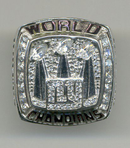 2008 NY Giants Super Bowl Champions Replica Ring i: Sterling silver. Identical to those given to the Giants team. Eli Manning's name in raised letters. Size 10.5.