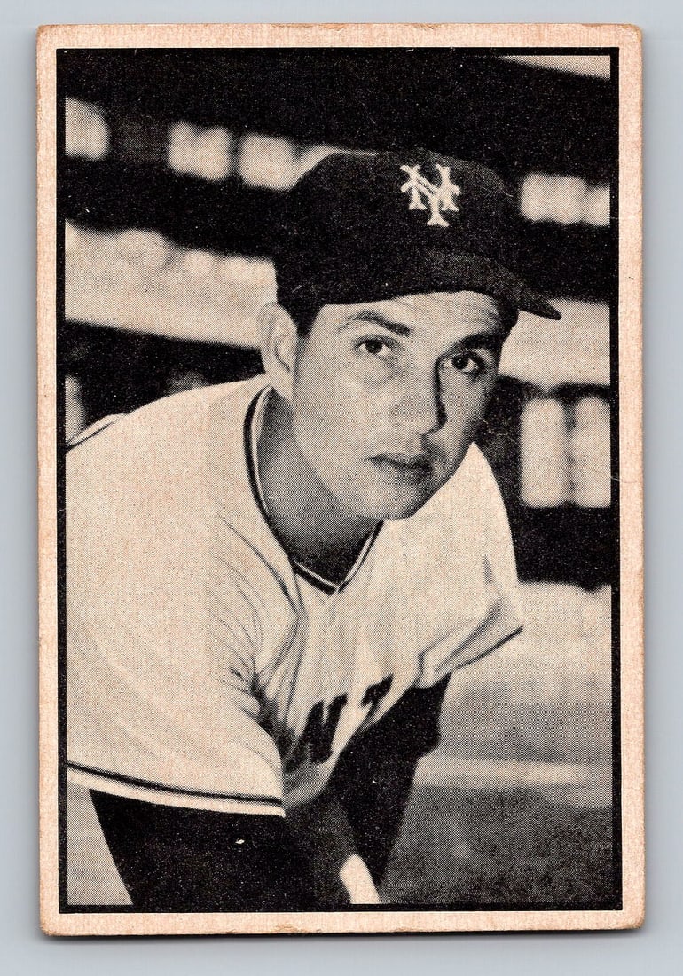 1953 BOWMAN Hoyt Wilhelm Black and White Baseball Card (1 of 2)