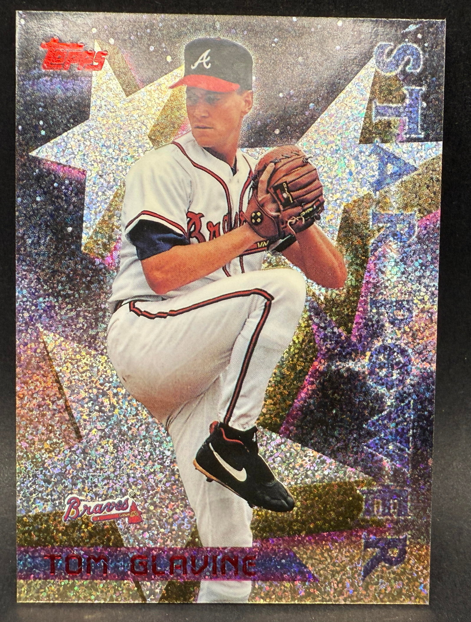 1996 Topps Power Boosters #8 Tom Glavine Insert Baseball Card - Mint: Ignore any shipping charges that you see before bidding.We have a low cost shipping option for trading cards. If you want first class shipping in an envelope, it is only $1.50. We can ship up to 3 car