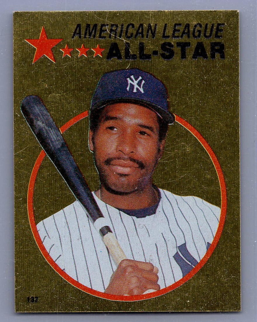1982 Topps Sticker Dave Winfield Baseball Card - MINT (1 of 2)