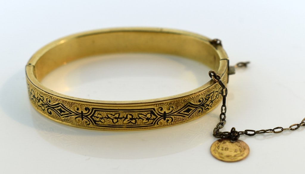 Antique Victorian Mourning Jewelry Taille D'Epargne Gold Top Bangle Clasp Bracelet (1 of 7)