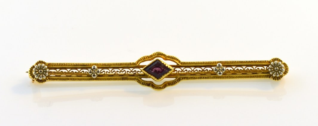 Antique 10K Gold Filigree and Amethyst Bar Pin (1 of 5)