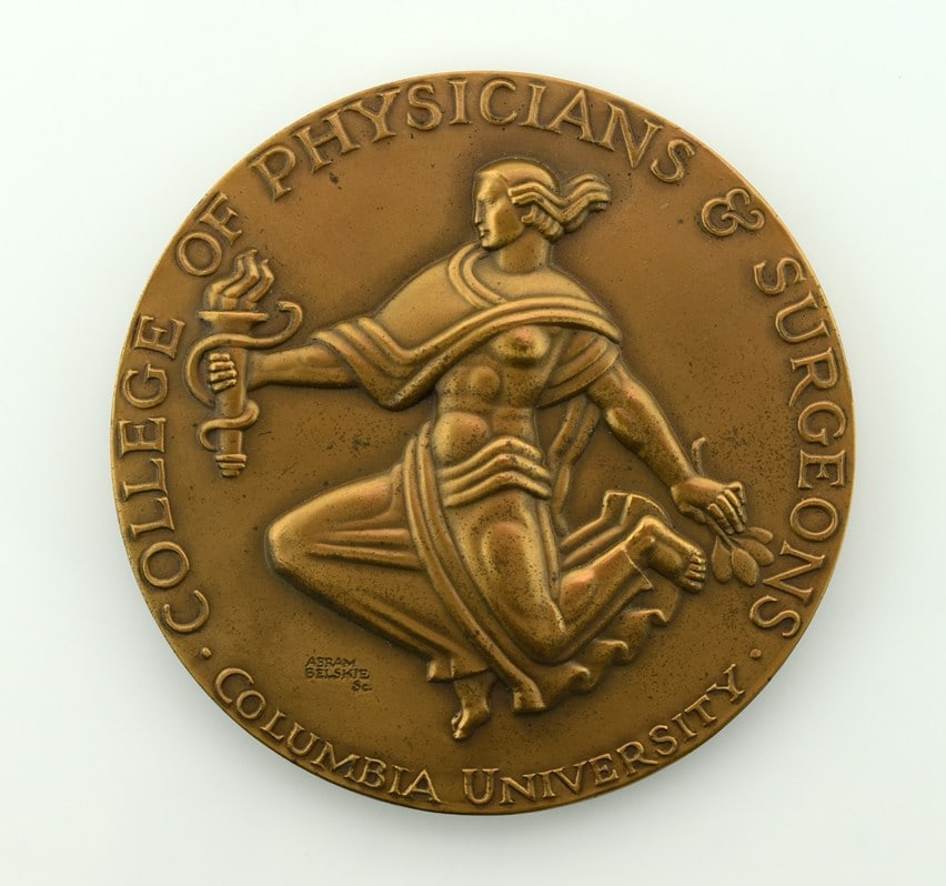 Medallic Art Co NY 1767 - 1967 Abram Belskie Columbia University Bicentennial Bronze Medal: Please read “Auction Details” / “Terms of Sale” for preview, payment, pickup, shipping and other instructions. Lot includes the item(s) described in the title.