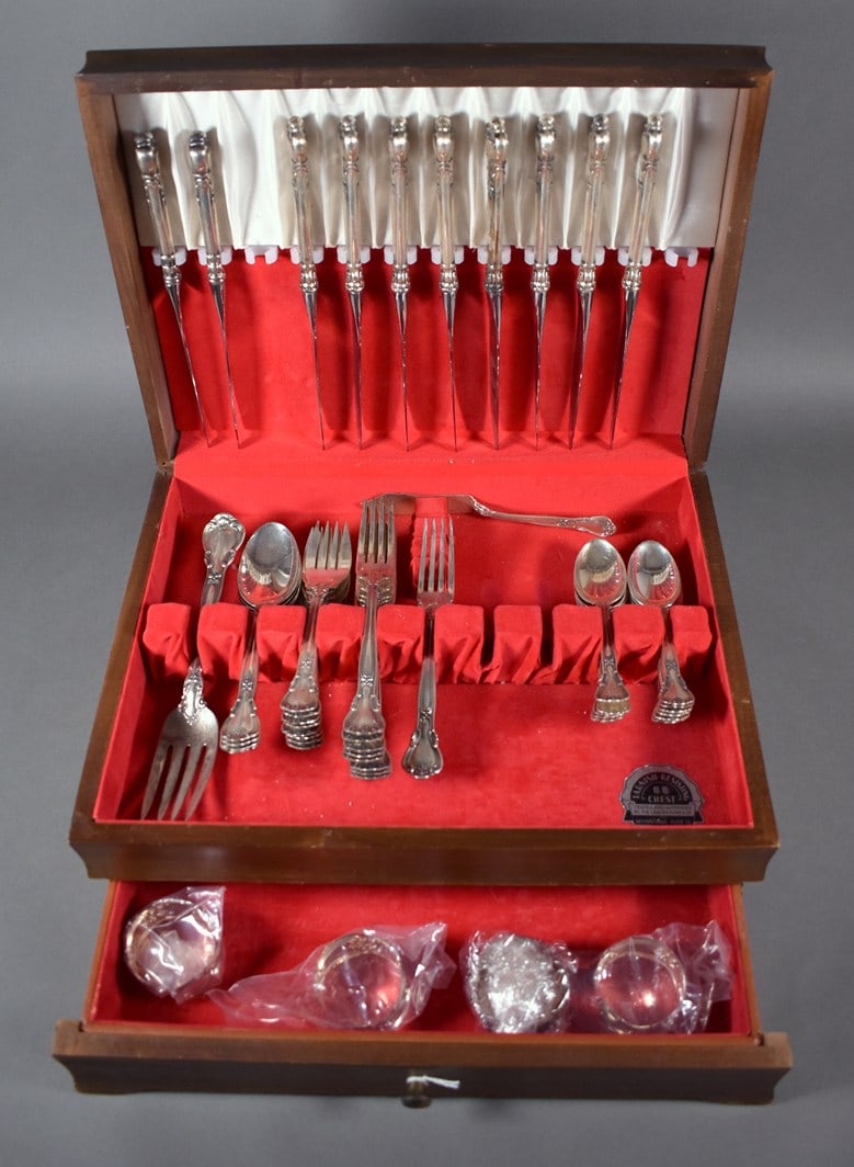 44 Pcs. Gorham Chantilly Sterling Silver Flatware w/ Case, 8 Placesettings+ & S.P. Napkin Rings (1 of 9)