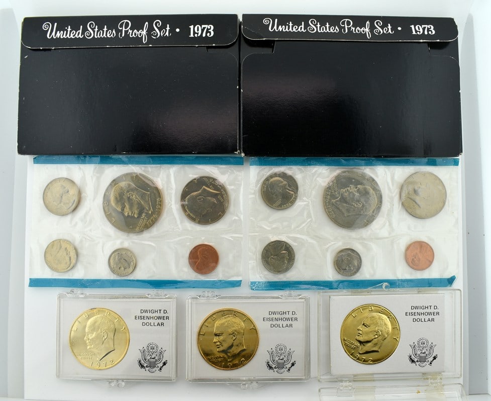 Two 1973 US Proof Sets, Two US Phila. Mint Bicentennial Sets, Three 1972 Gold Plated Dollars (1 of 4)