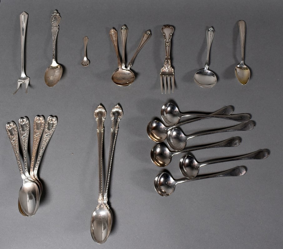 15 Sterling Silver Pieces and 6 Silver Plated Spoons (1 of 15)