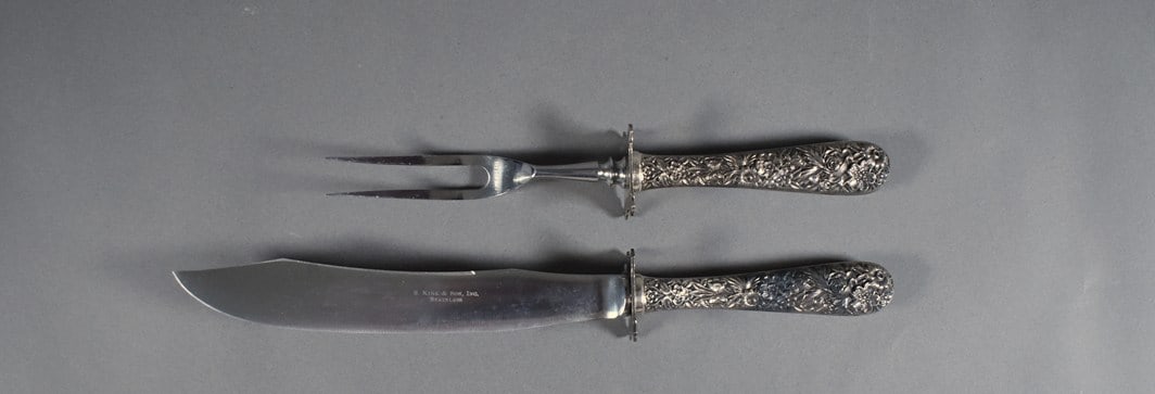 S Kirk & Son, Inc. “Repousse” Sterling Silver Carving Set: Please read “Auction Details” / “Terms of Sale” for preview, payment, pickup, shipping and other instructions. Lot includes the item(s) described in the title.