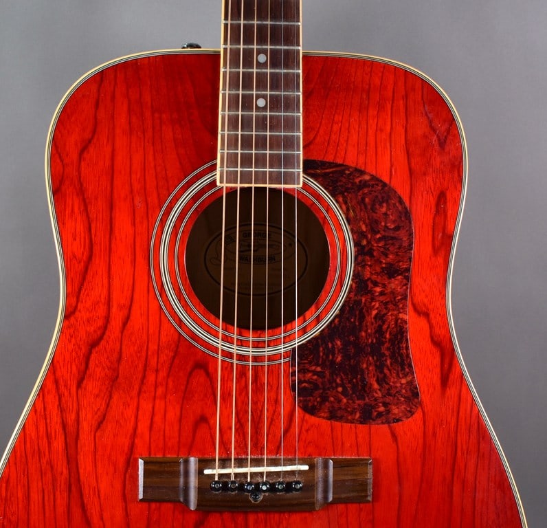 Vintage 1995 Washburn D-11 TR Acoustic Guitar in Transparent Red Ash Finish w/ Access Hard Case - 3