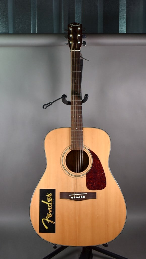 2003 Fender DG-7 Dreadnought Acoustic Guitar in Natural Finish (1 of 15)