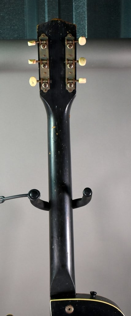 Vintage 1960s Harmony Silvertone Stratotone Model 1420 in Black Finish (Project/Parts/Wallhanger) - 9