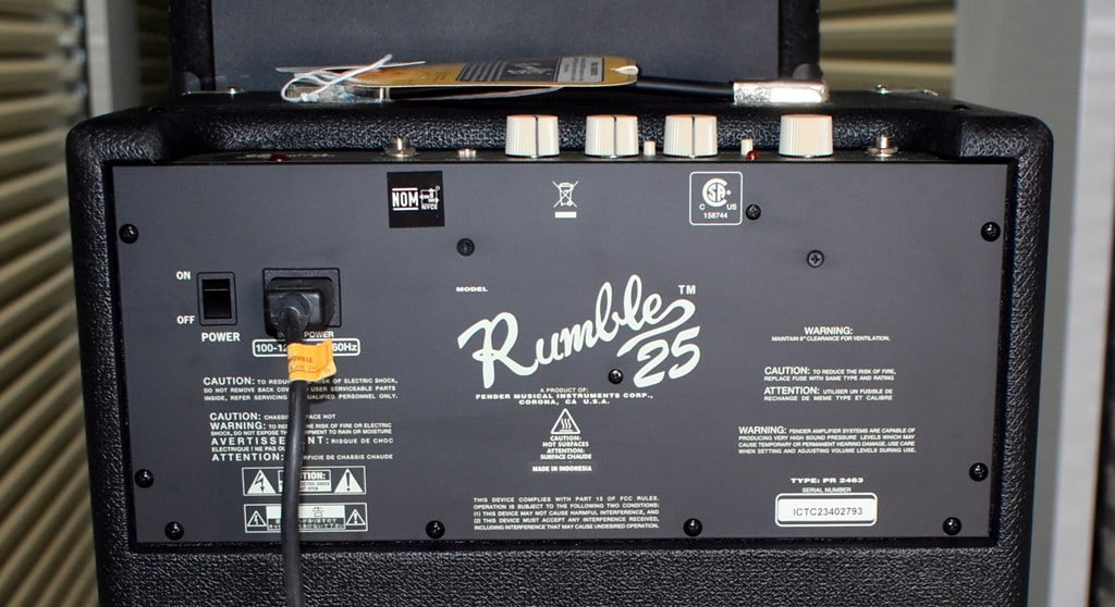 2023 Fender Rumble 25 V3 25 Watt Bass Amplifier with Booklet - 2