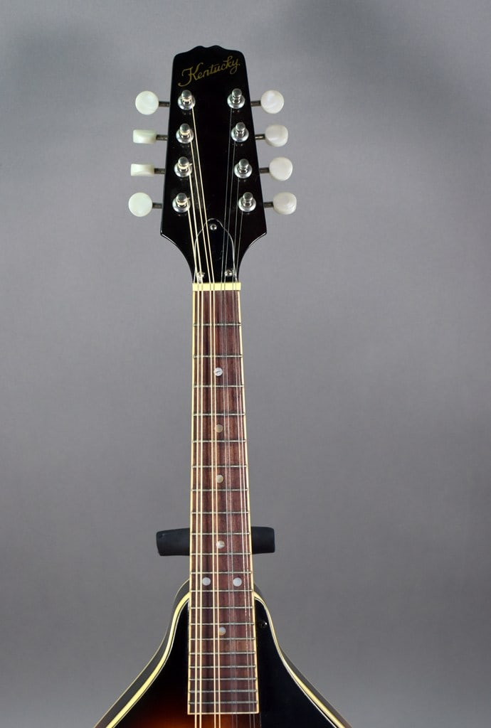 2001 Kentucky KM-140 Standard A-Style Mandolin in Sunburst Finish - 5