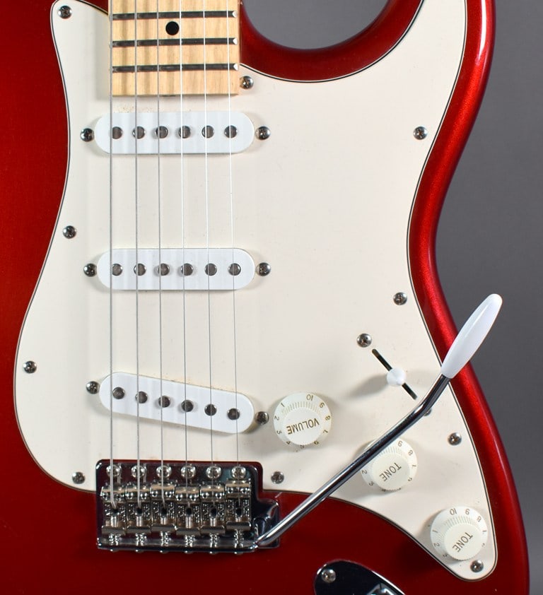 2007 Fender “Highway One” Stratocaster in Candy Apple Red Gloss & Fender Hard Case, USA - 4