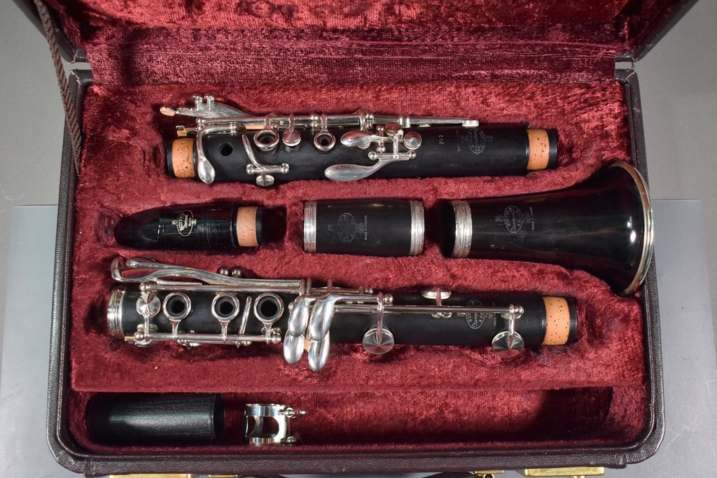 1988 Buffet Crampon C12 (Conservatoire) Professional Bb Clarinet, Made in France with Hard Case. - 19
