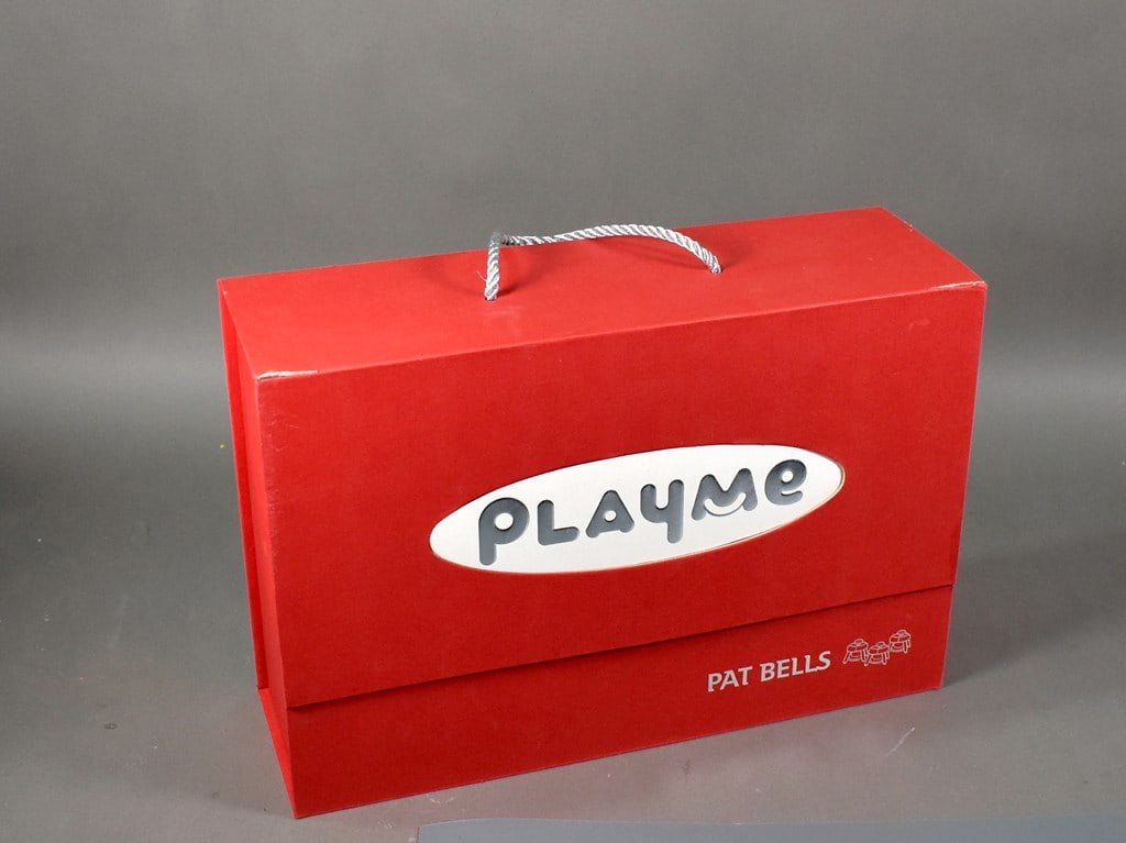 Modern Playme Pat Bells 8-Diatonic Color-Coded Bell Set with Music Cards and Box - 2