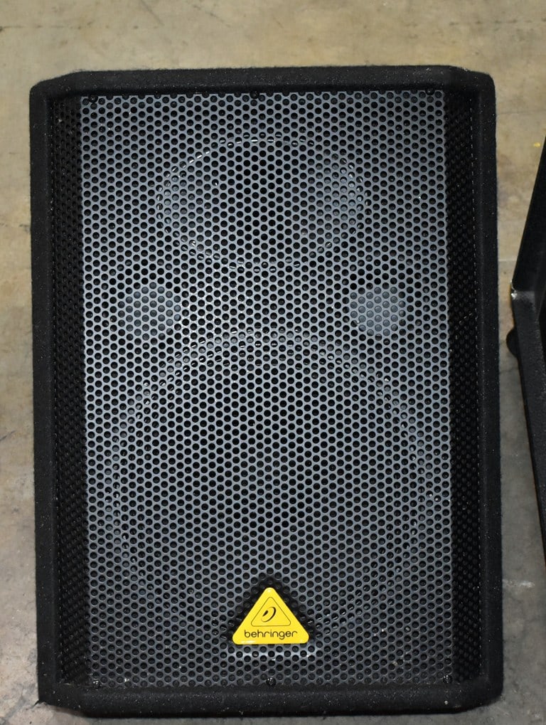 Behringer Eurolive VS1220f 600WPeak/8 Ohms Stage Monitor Speaker - 2