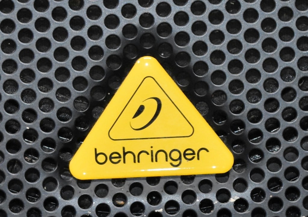 Behringer Eurolive VS1220f 600WPeak/8 Ohms Stage Monitor Speaker - 3