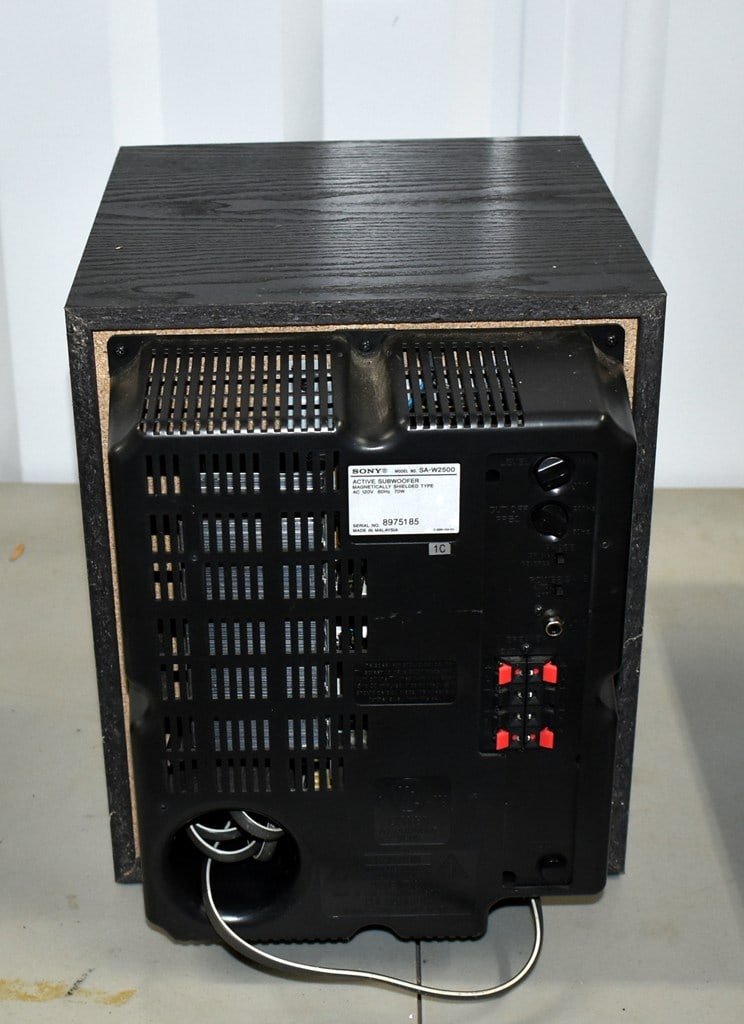 Used Speakers by Sony, Kicker, Kenwood, Harmon/Kardon, KLH and RCA - 10