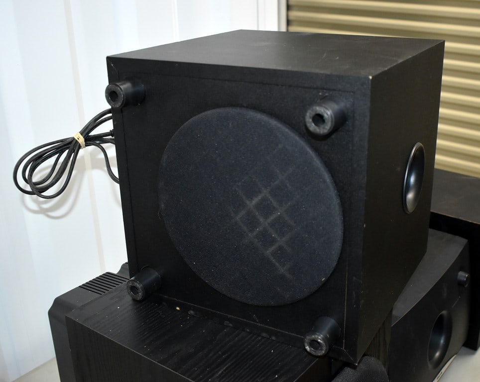 Used Speakers by Sony, Kicker, Kenwood, Harmon/Kardon, KLH and RCA - 5
