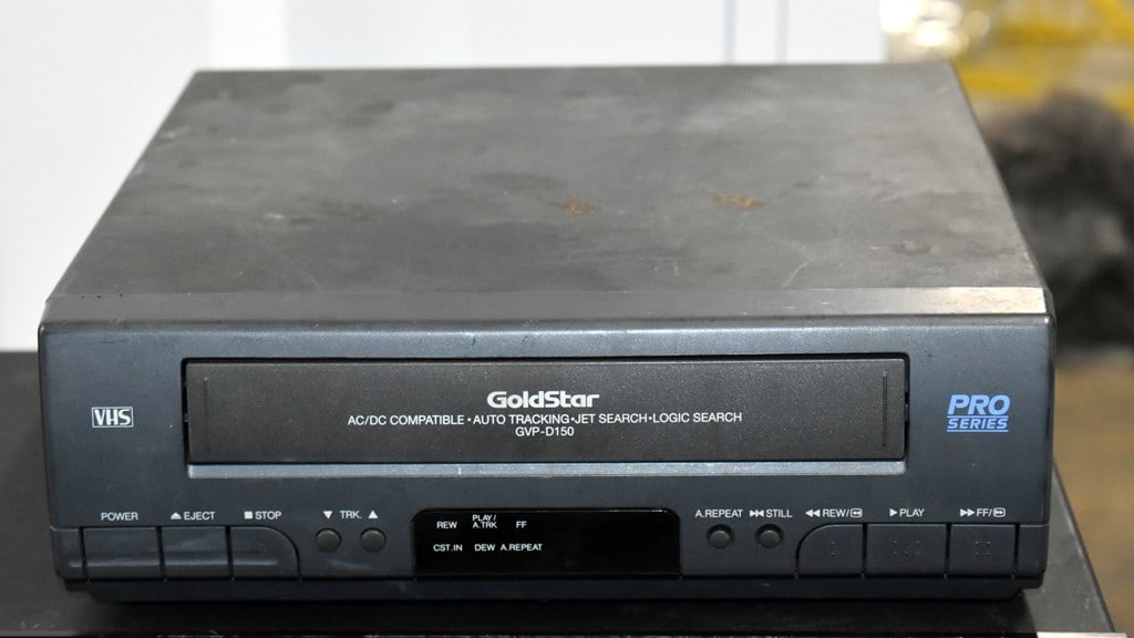 Lot of Vintage Stereo Playback and Recording Equipment - 10