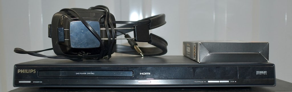 Lot of Vintage Stereo Playback and Recording Equipment - 16
