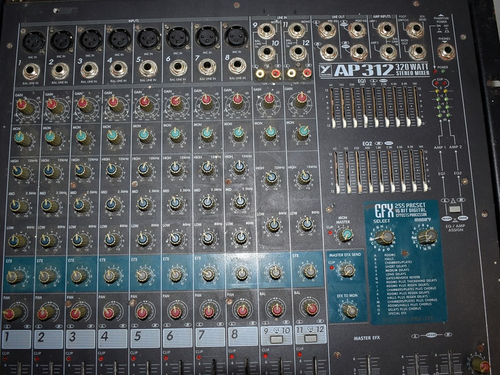 Lot of 3 Used Soundboards: Fostex VF160EX, Yorkville AP312 & Tascam Portastudio 488 MKII - 10