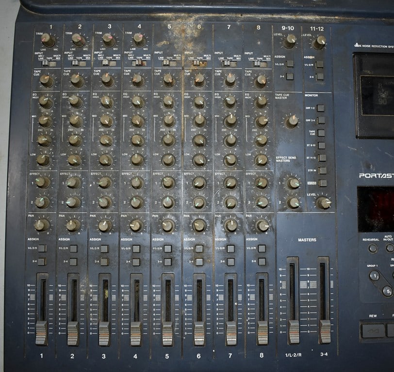 Lot of 3 Used Soundboards: Fostex VF160EX, Yorkville AP312 & Tascam Portastudio 488 MKII - 15