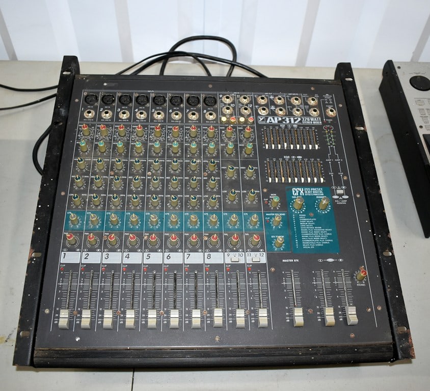 Lot of 3 Used Soundboards: Fostex VF160EX, Yorkville AP312 & Tascam Portastudio 488 MKII - 8