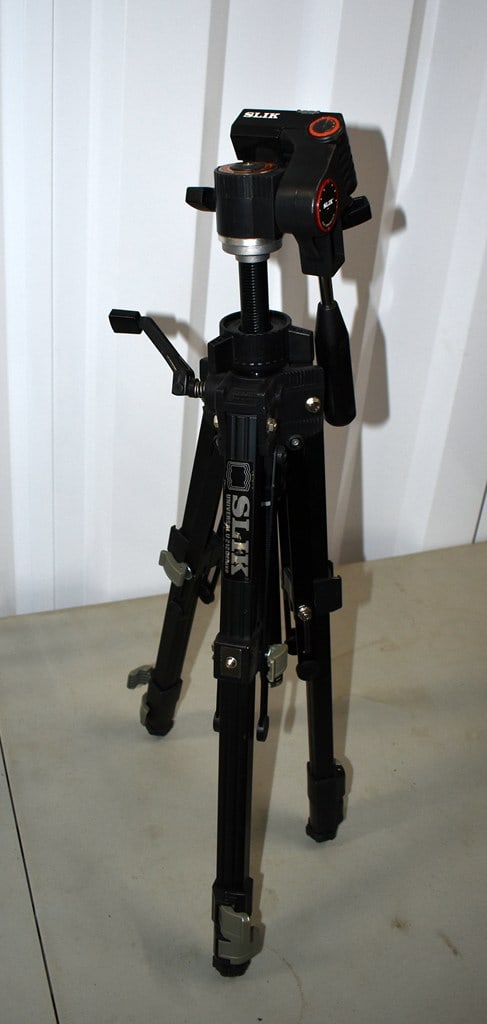 Lot of Used Canon EOS 10s Camera w/ 35-105 Zoom Lens, Tripods, 3 Image Projectors & More - 19