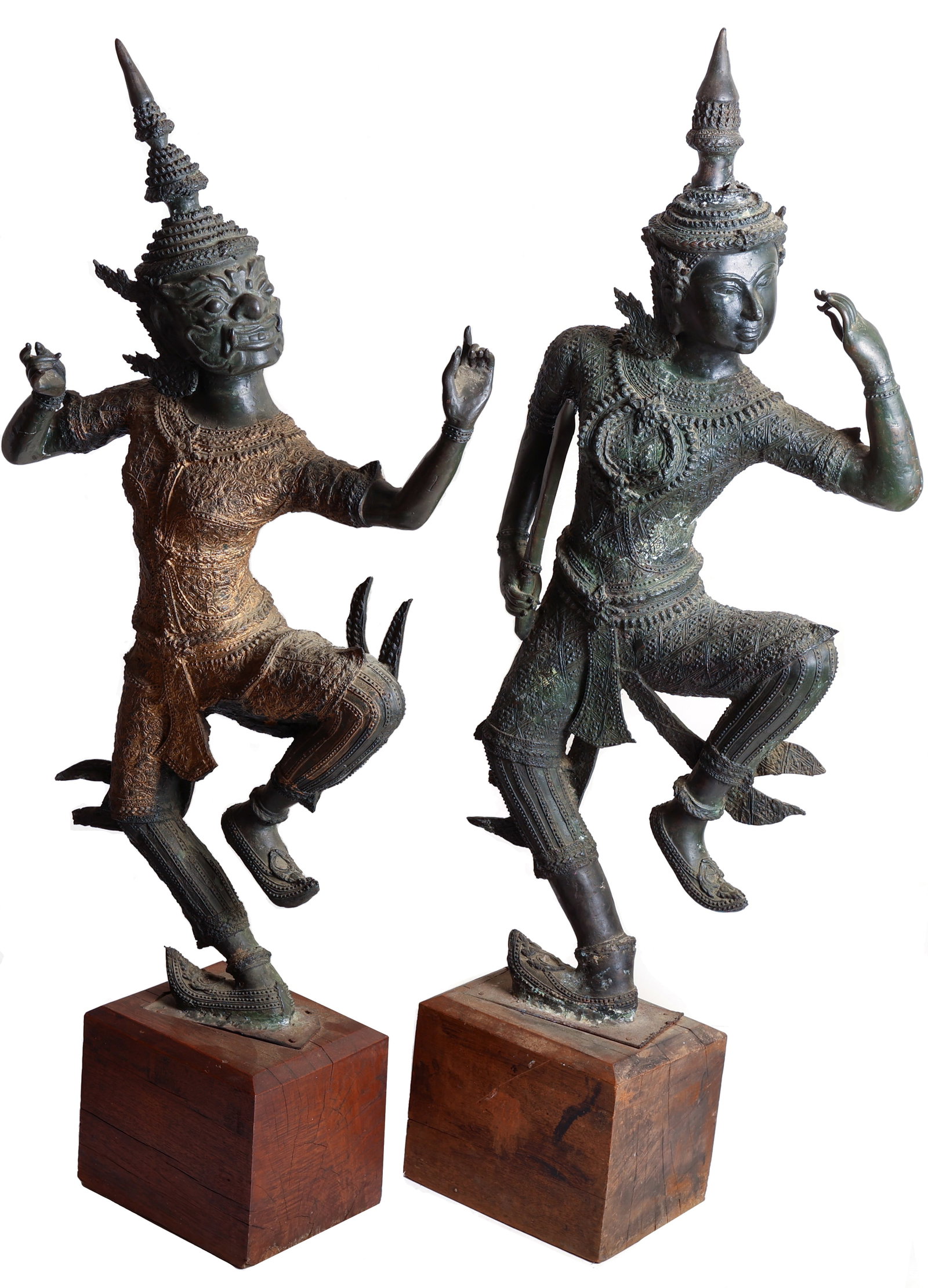 Pair of 40" Thai Khon Dance Bronze Statues: Pair of South East Asian Thai Khon Dance Figural Bronze Statues. Mounted on wooden bases. Sizes: 43.75'' x 20'' x 10'' (111 x 51 x 25 cm) and 45.5'' x 16'' x 7'' (116 x 41 x 18 cm).