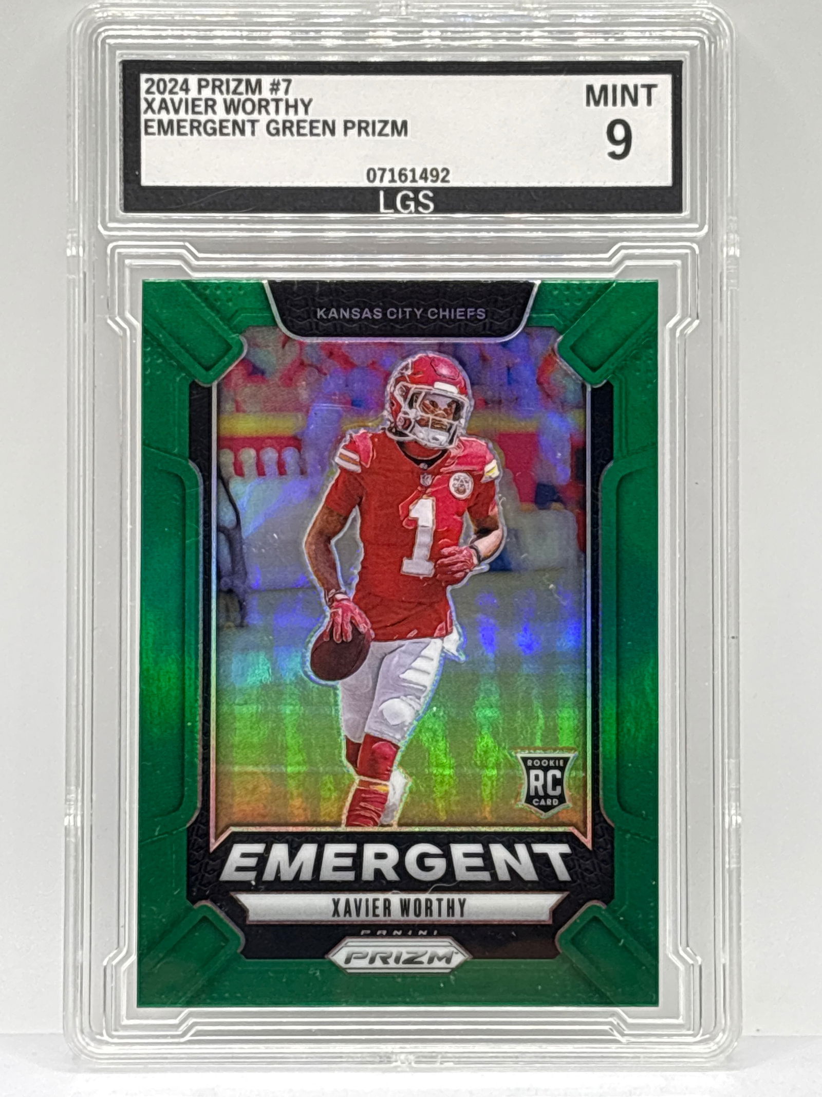 2024 PANINI PRIZM XAVIER WORTHY EMERGENT GREEN PRIZM HOLO ROOKIE CARD GRADED LGS MINT 9 (1 of 3)